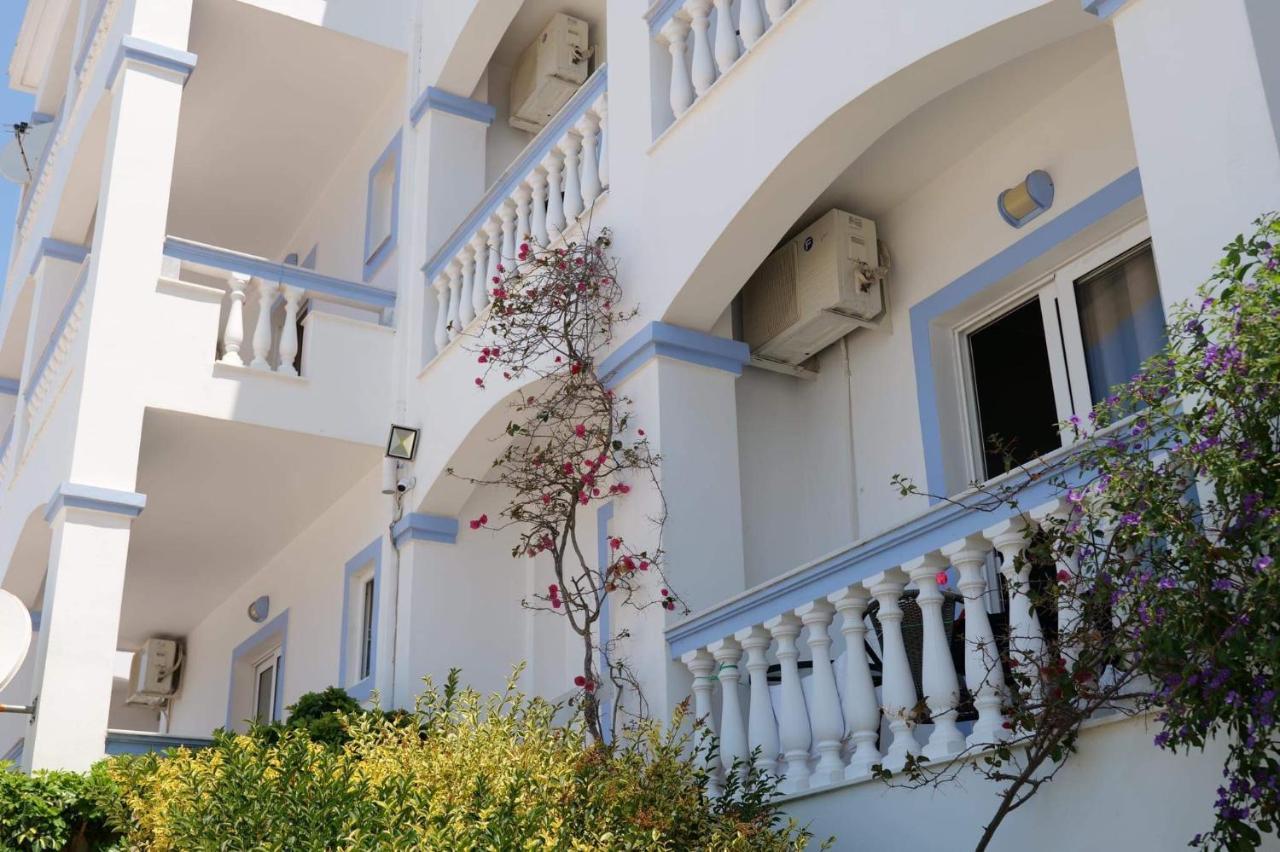 Hotel Erdano Sarandë Exterior foto