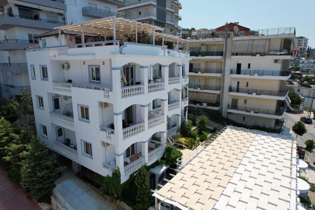 Hotel Erdano Sarandë Exterior foto